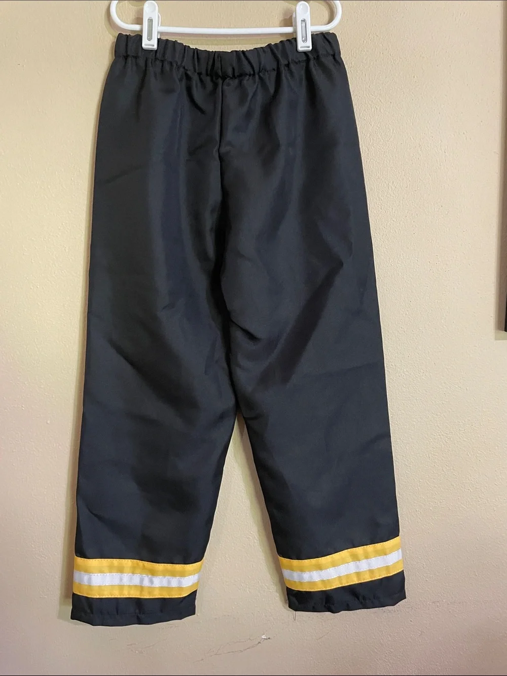 NWT Pottery Barn Kids Firefighter Halloween Costume (2 pieces) - Size 7/8 - Picture 7 of 10